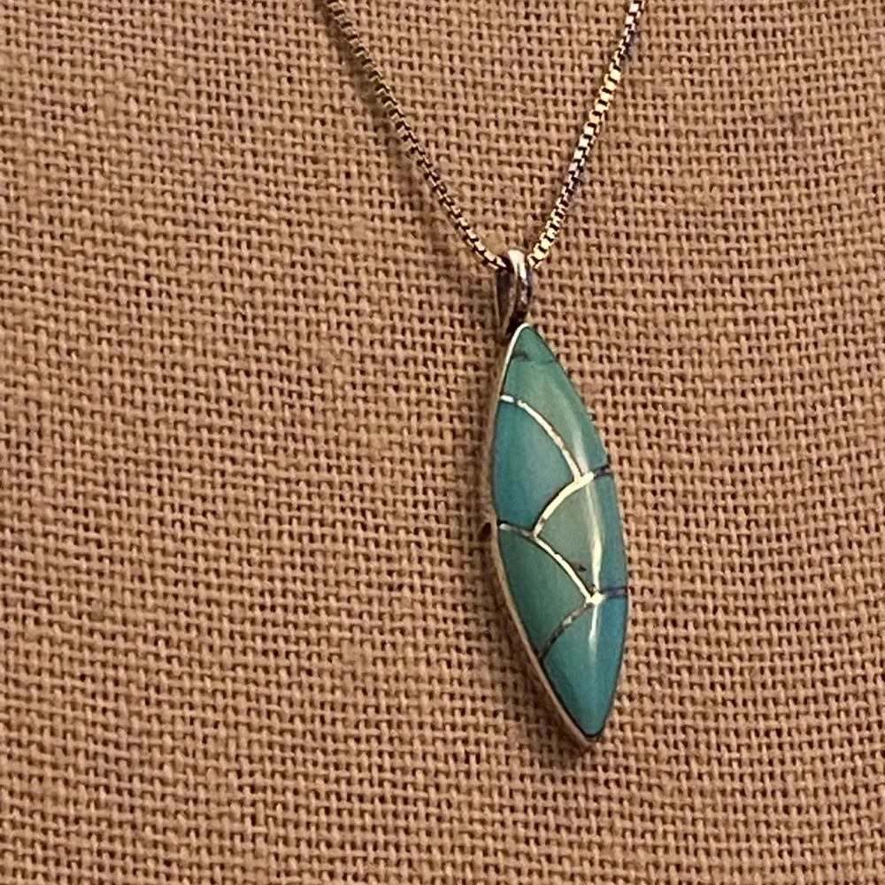 Native Turquoise and 925 Sterling Silver Inlay Pendant Necklace - Picture 1 of 9